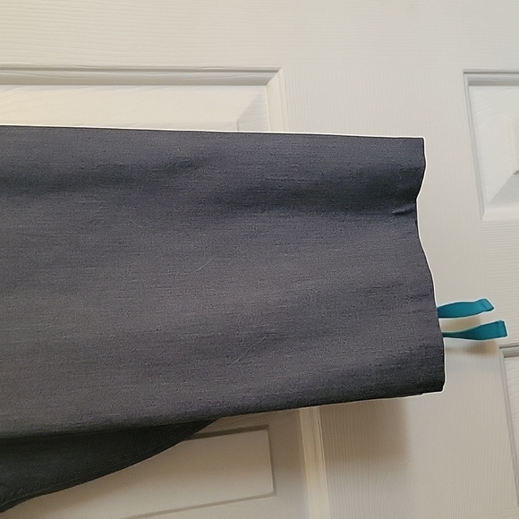 Figs Scrub Set - Picture 7 of 7